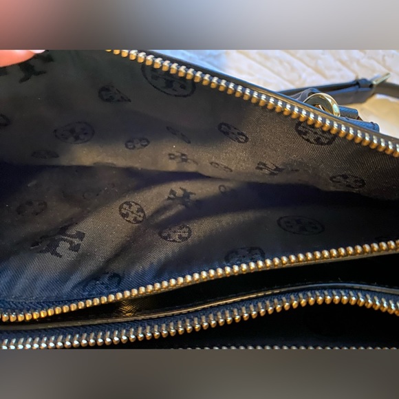 Tory Burch Multifunctional Purse - Picture 3 of 7